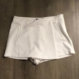 Forever 21 white skort